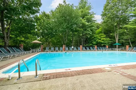 2249 Margaret Court Mahwah NJ 07430
