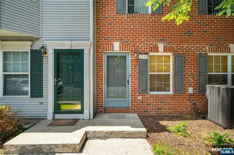 2249 Margaret Court Mahwah NJ 07430
