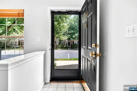2249 Margaret Court Mahwah NJ 07430