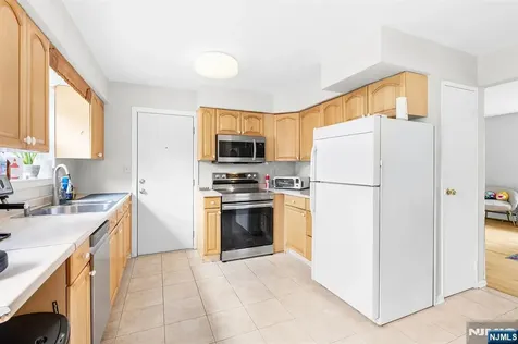 3 Rustic Circle Montvale NJ 07645