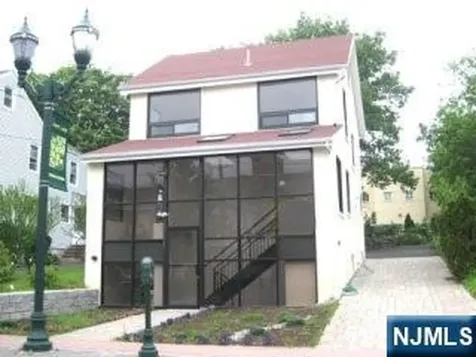 1633 Center Avenue Fort Lee NJ 07024