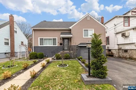 659 River Road Teaneck NJ 07666