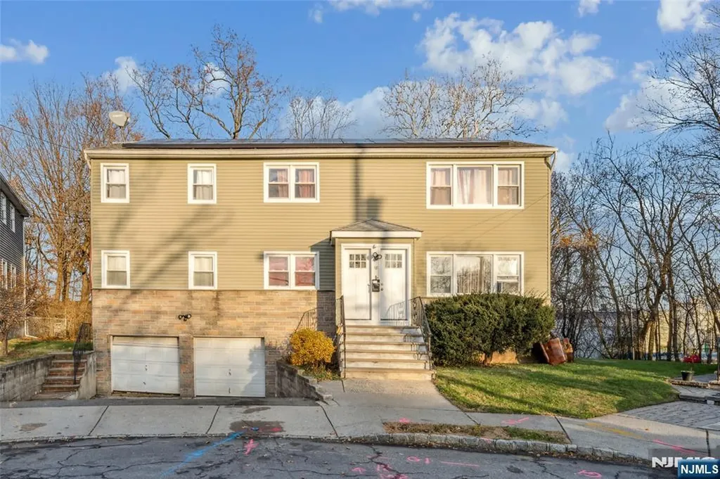 18 Gifford Court Maplewood NJ 07040