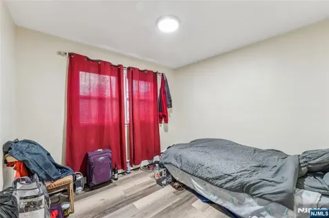 18 Gifford Court Maplewood NJ 07040