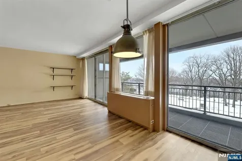 2 Horizon Road Fort Lee NJ 07024
