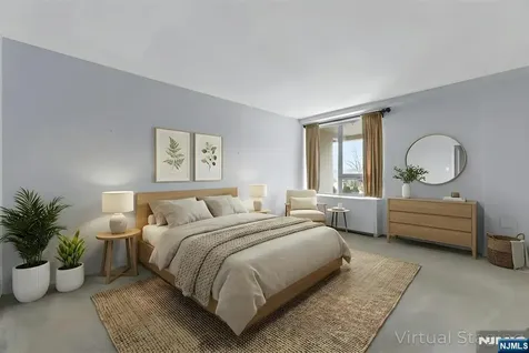 2 Horizon Road Fort Lee NJ 07024