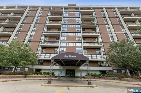2 Horizon Road Fort Lee NJ 07024