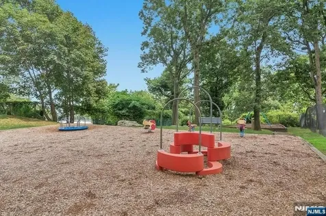 2 Horizon Road Fort Lee NJ 07024