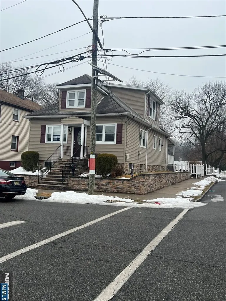 35 Terrace Avenue Woodland Park NJ 07424