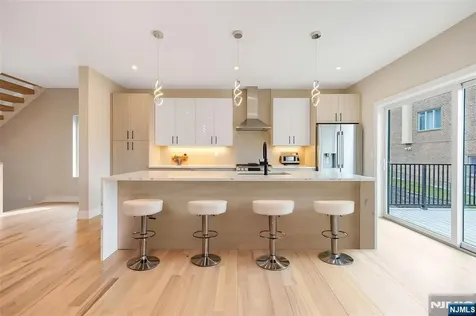 428 Lafayette Avenue Cliffside Park NJ 07010