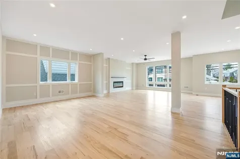 428 Lafayette Avenue Cliffside Park NJ 07010