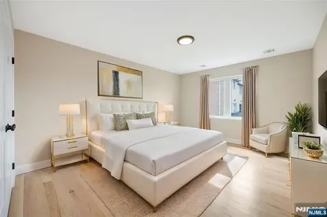 428 Lafayette Avenue Cliffside Park NJ 07010