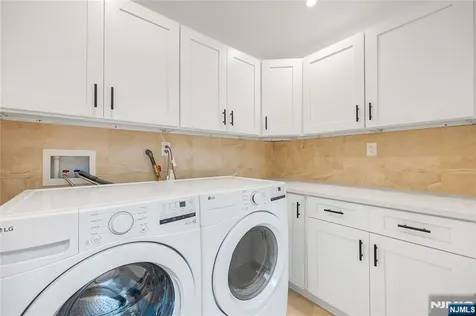428 Lafayette Avenue Cliffside Park NJ 07010