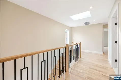 428 Lafayette Avenue Cliffside Park NJ 07010