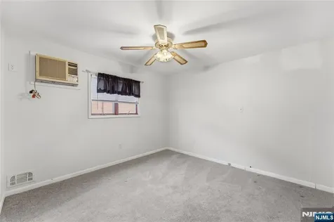 229 Centre Avenue Secaucus NJ 07094