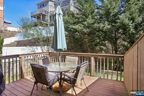 128 Princeton Palisades Park NJ 07650