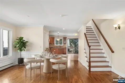 128 Princeton Palisades Park NJ 07650