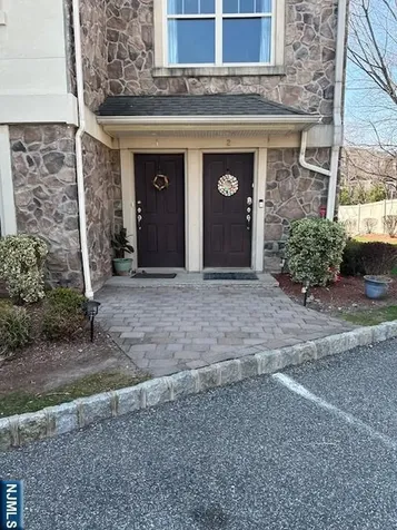 1625 Paterson Plank Road Secaucus NJ 07094