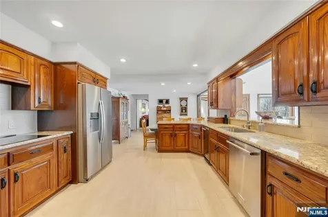 12 Laurel Hill Road Rockaway Township NJ 07435