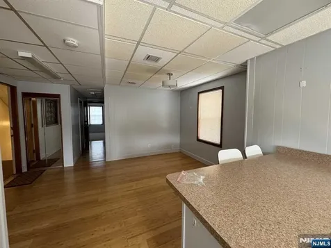 196 Rock Road Glen Rock NJ 07452