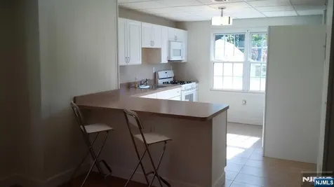 196 Rock Road Glen Rock NJ 07452