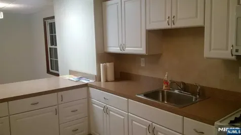 196 Rock Road Glen Rock NJ 07452