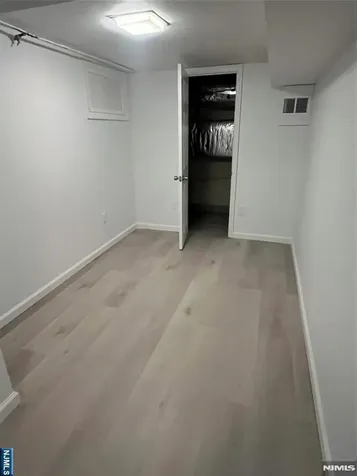 35 Taggart Way Saddle Brook NJ 07663