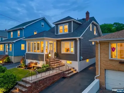 22 William Street North Arlington NJ 07031