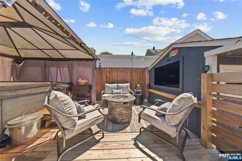 22 William Street North Arlington NJ 07031