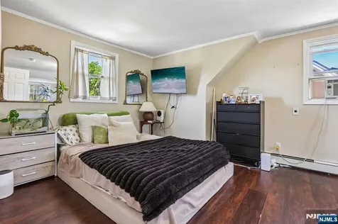 481 Macarthur Avenue Garfield NJ 07026