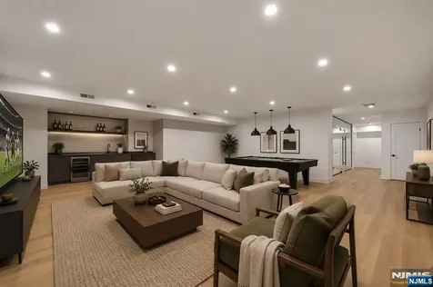 16 Feldman Paramus NJ 07652