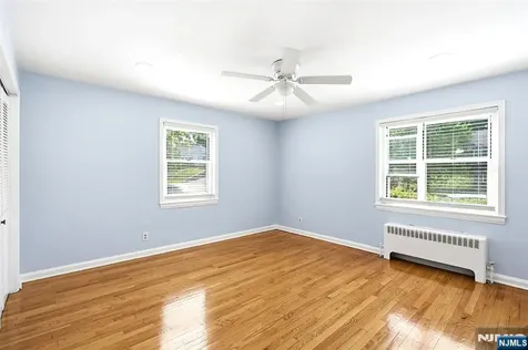 358 Esplanade Hackensack NJ 07601
