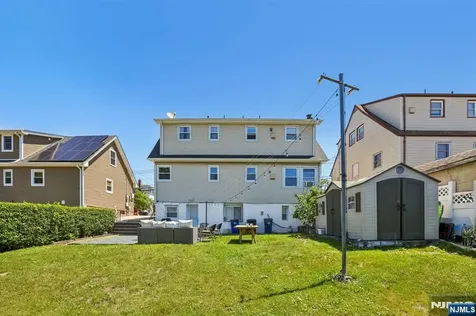 481 Macarthur Avenue Garfield NJ 07026
