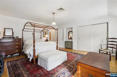 164 E Saddle River Road Saddle River NJ 07458