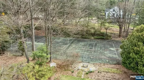 164 E Saddle River Road Saddle River NJ 07458