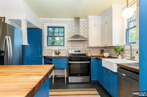 32 Virginia Avenue West Orange NJ 07052