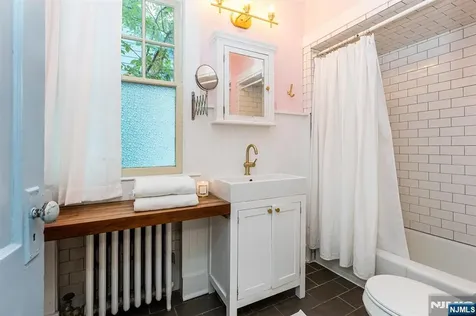 32 Virginia Avenue West Orange NJ 07052