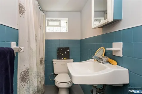 32 Virginia Avenue West Orange NJ 07052