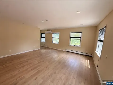 48 Ringwood Ringwood NJ 07456