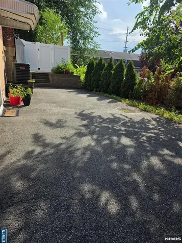 433 Thompson Street Hackensack NJ 07601