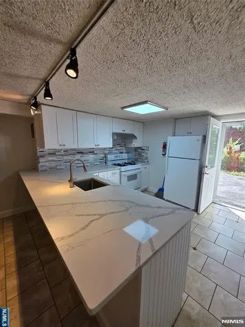 433 Thompson Street Hackensack NJ 07601