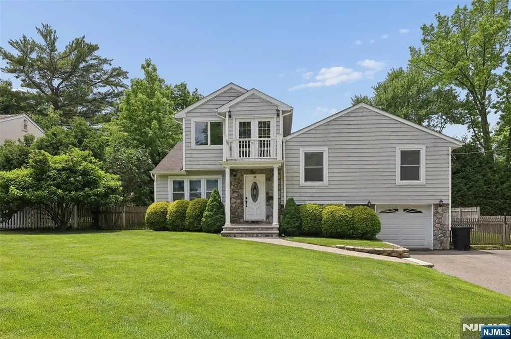 194 Madison Avenue Cresskill NJ 07626