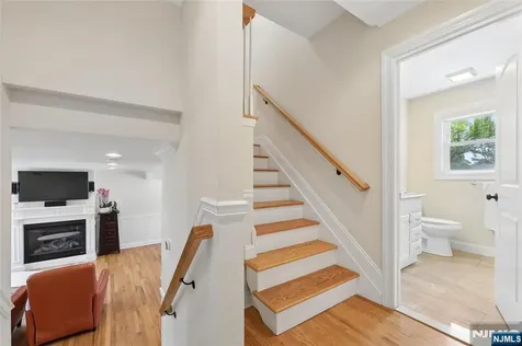194 Madison Avenue Cresskill NJ 07626