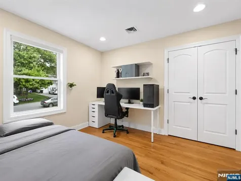 194 Madison Avenue Cresskill NJ 07626