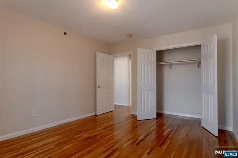 30 Triton Terrace Newark NJ 07104