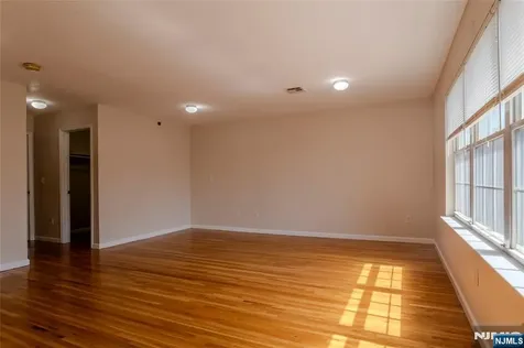 30 Triton Terrace Newark NJ 07104