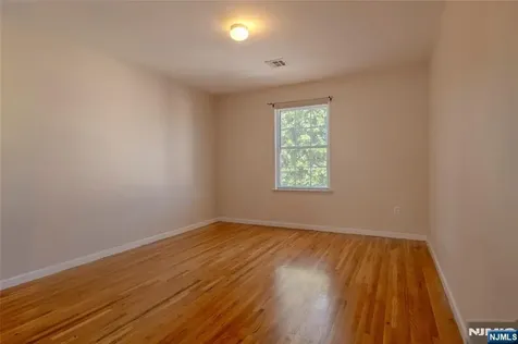 30 Triton Terrace Newark NJ 07104