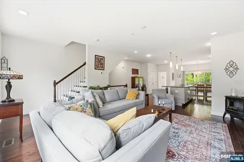 503 Abbe Little Falls NJ 07424