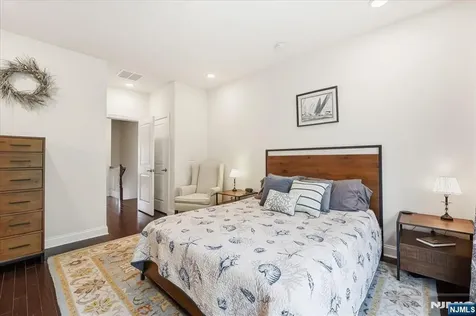 503 Abbe Little Falls NJ 07424