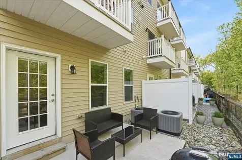 503 Abbe Little Falls NJ 07424
